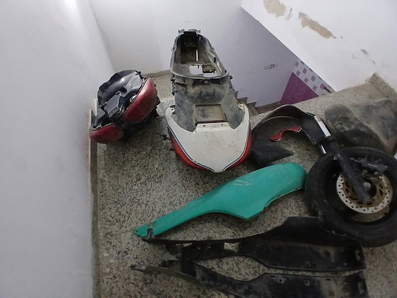 ابيعهن شلع ١٢٥ ***********
