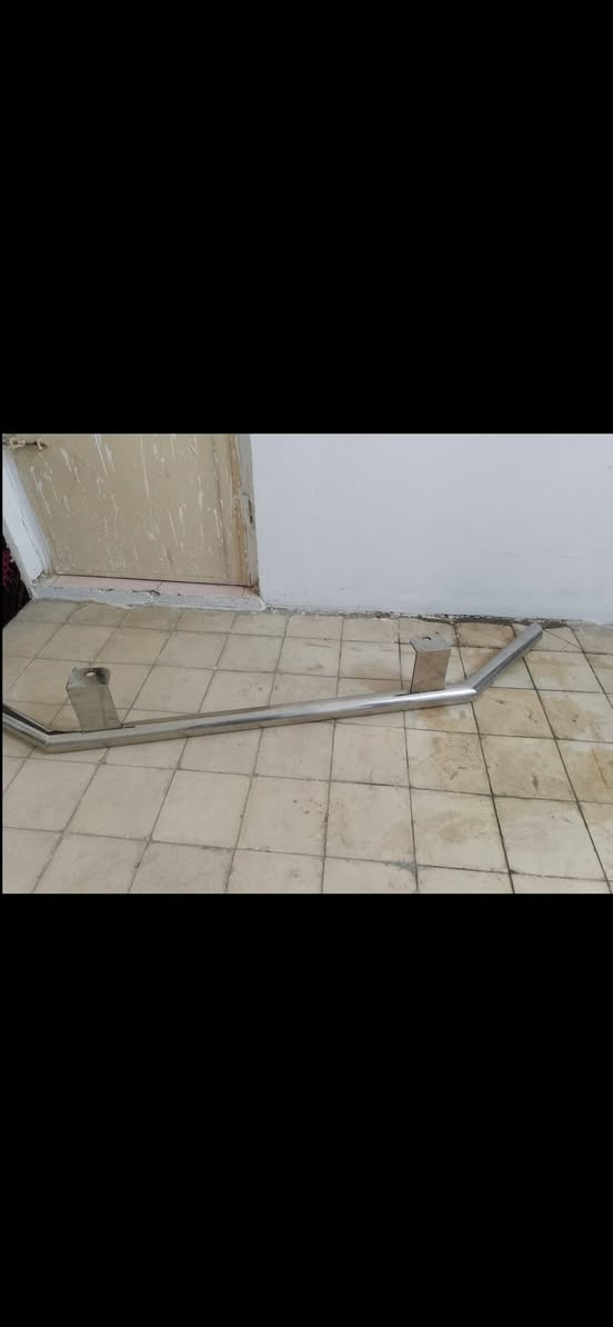 السلام عليكم اغراض للبيع موضحات بالصور اسعارهم مناسبه مكاني بغداد الجديده للاستفسار ***********
