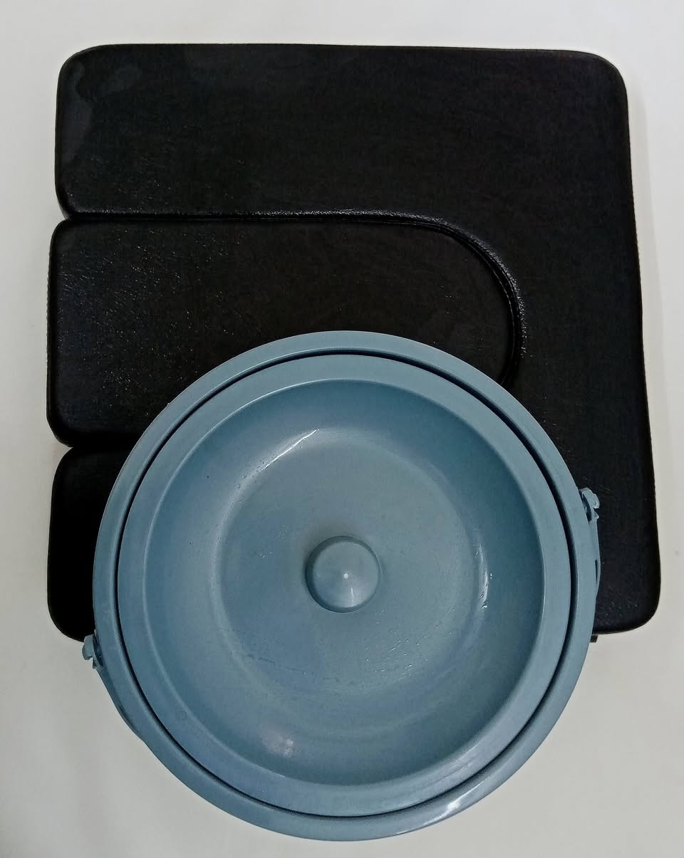 مقعد جلد كرسي حمام سعر 30 الف (*********** واتساب) (***********) توصيل جميع المحافظات العراق
