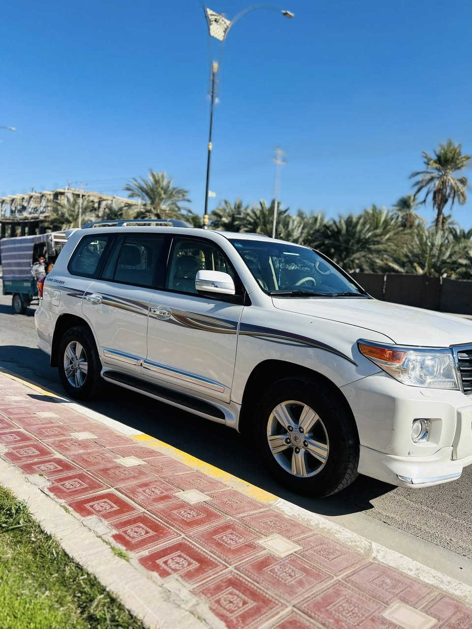 للبيع فقط بدون مراوس
لاندكروز موديل ٢٠١٣ بريم اصل فول مواصفات مكفوله  كير مكينه حداديه مكفولات ادامة كاملة لمنظومة البانزين رقم بغداد دولي باسمي السعر 362$ مكانها كربلاء
***********
***********
