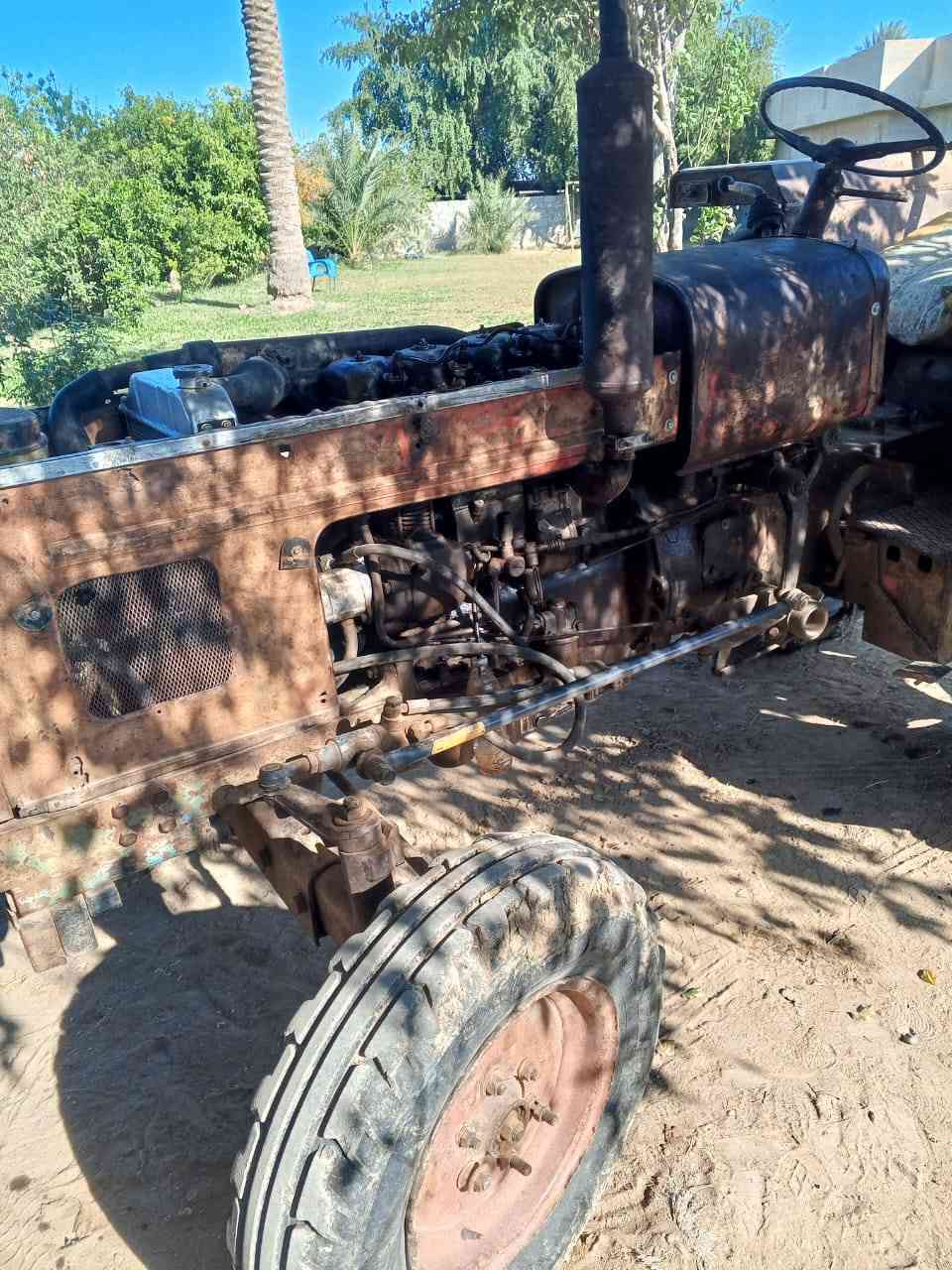 السلام عليكم للبيع عنتر موديل 88 حجم 71 جاهزة من كلشي محرك مجفت جديد باور سلف  كهربائيات تايرات جاهزه للخير المكان بغداد اليوسفية رقم *********** من رخصت الدمن
