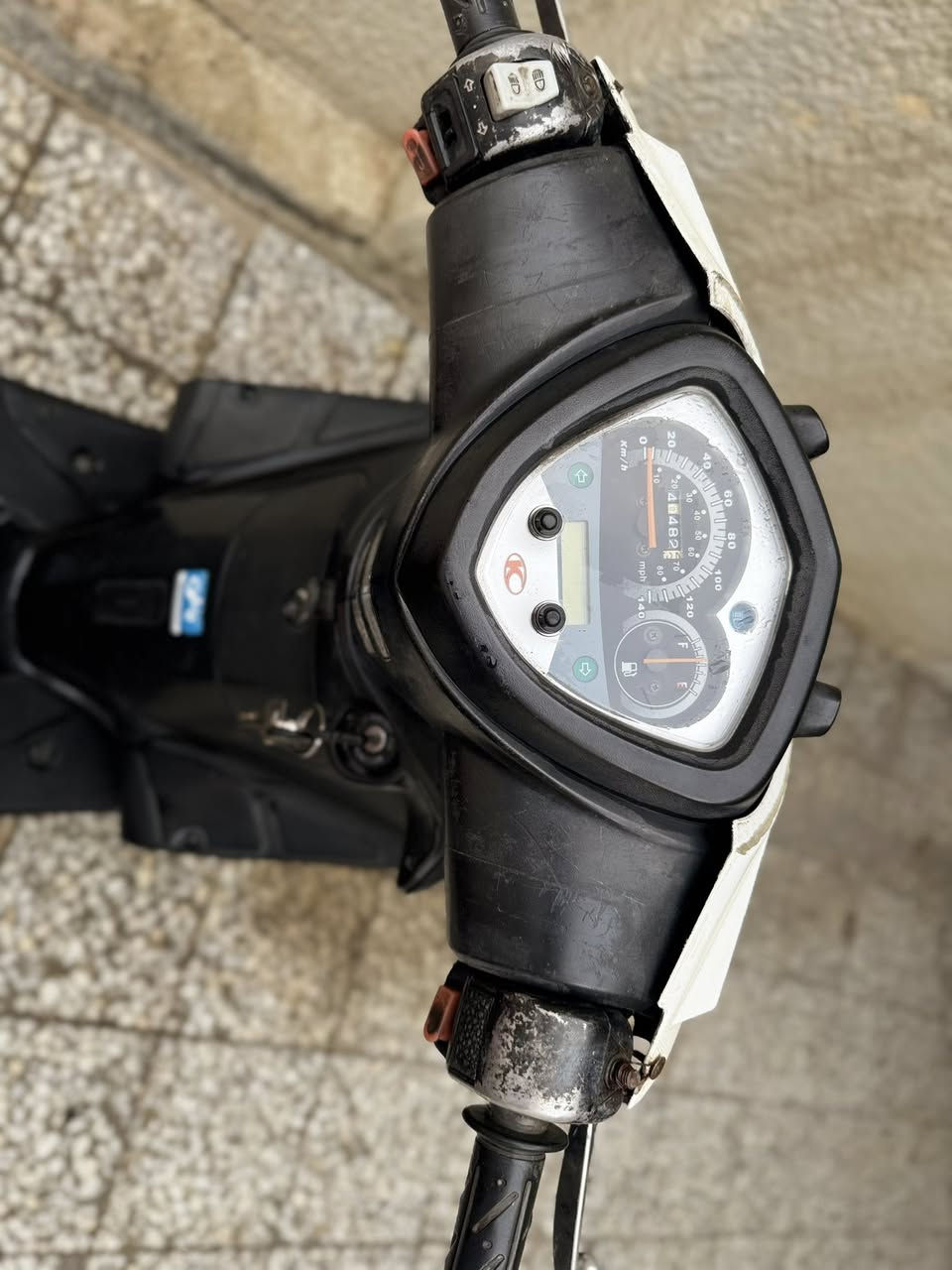 كامكو جبلي للبيع كامله الدراجه تجي وتفحص وبالخادمة
سعرها 325 وبيها مجال حك الجيه 

نجف حي الامير 

***********
