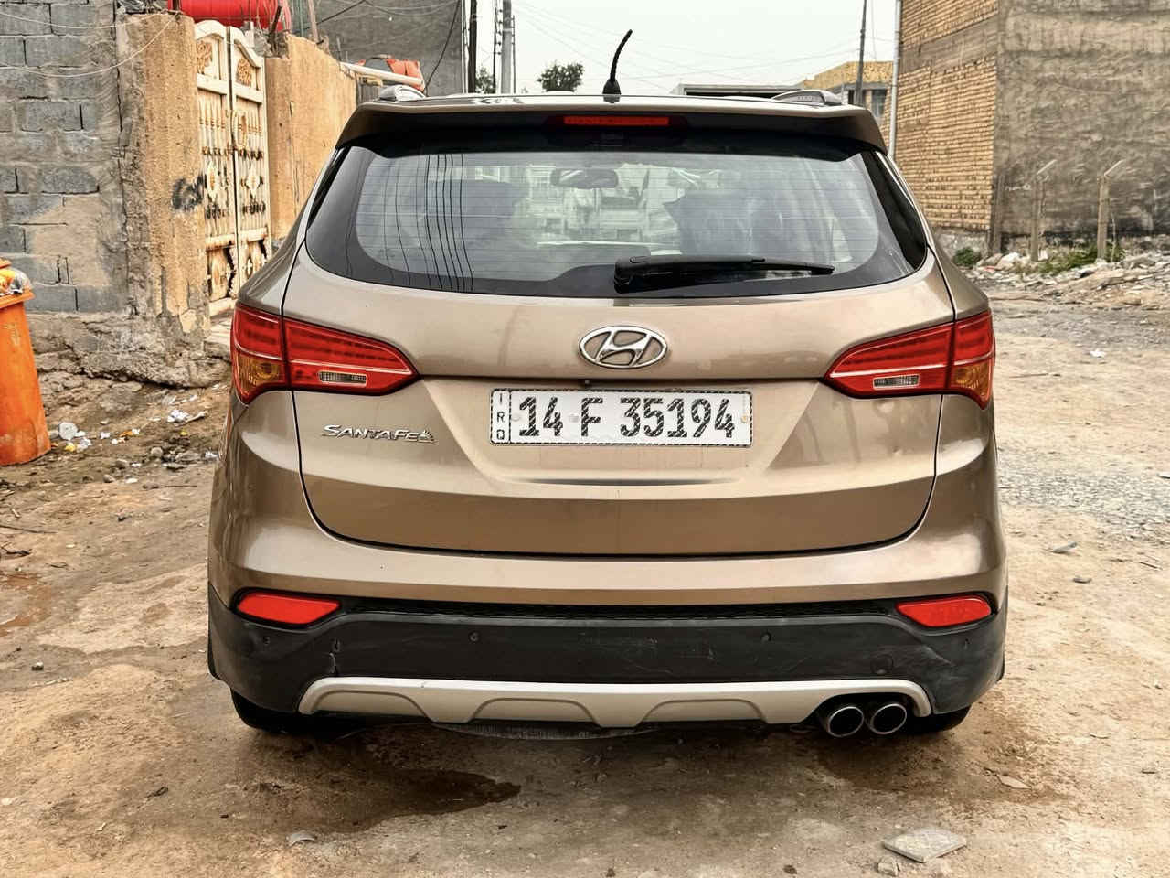 السلام عليكم  سنتافي 2013كفاله عامه من الضربه والصبغ والفتح  عد بارد بلجاملغ الخلفي كد شبر  مكينه 2400 كير ومكينه   وتبريد وحداده كفاله   موصفات. 7 راكب. 3قطع تبريد   مري شفط اشاير بلمري  سستم صوت  داخل الونين  سياره جديده كلش ومال جنيان  سعرها ١٤٥مكاني. حله ابو غرق ***********
