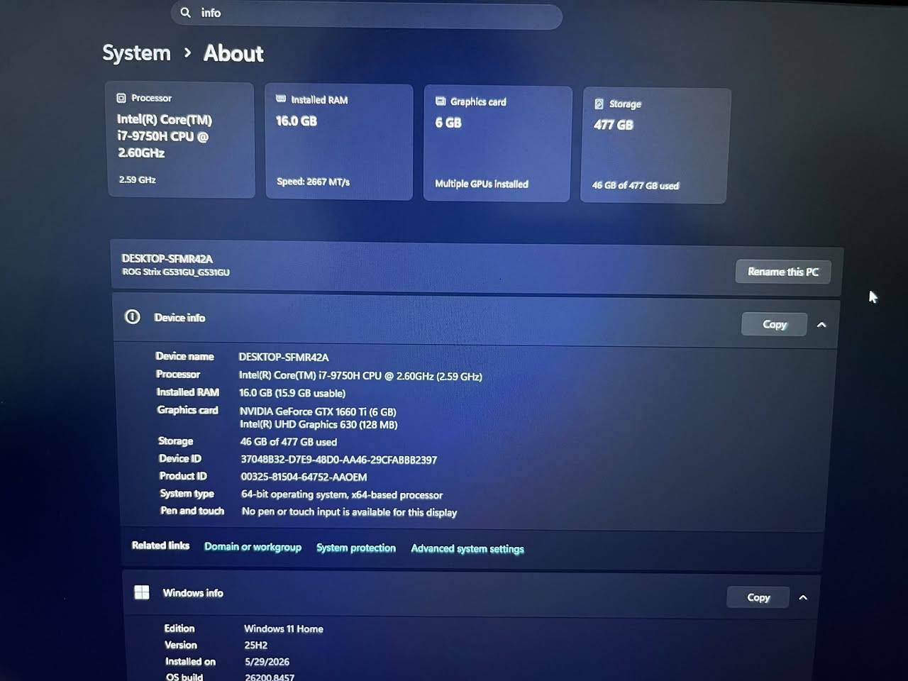 Asus ROG STRIX 
شاشة 17 انج
Core I7-9850H
RAM 16 GB
GPU GTX 1660 TI ( 6GB )
M.2 512 GB
فقط الكيبورد نصفه الأيمن الاضائة ال RGB خافته شوي
لكن كأزرار شغال طبيعي جداً 

رايده ب 800 الف
اذا يفيدك تواصل وياي ***********
عنواني البصرة

