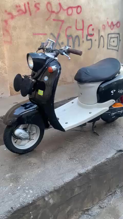 سلام عليكم دراجه عبد الحليم جديده ما مفتوحه اوراق تفاصيل عل رقم ***********
