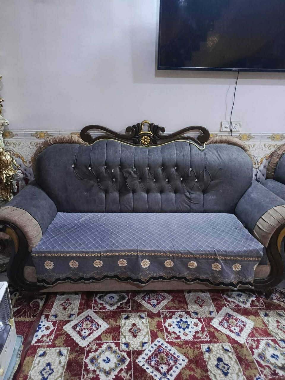 تخم نظيف ومابي اي ضرر يردوه ب 350 الف بحي المعلمين وهذا رقم راعيه***********
