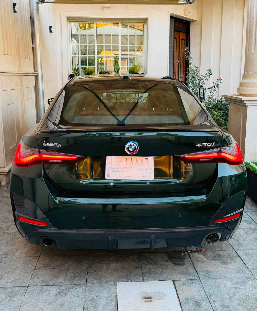 BMW 430i 2023 M kit للبيع 

السيارة وكالة العروش مكفولة من الحادث والصبغ 

ممشى فقط 23.000 km 

مكان بابل حلة 

سعر 41 الف دولار وبيه مجال بسيط 

للتواصل واتس ***********
