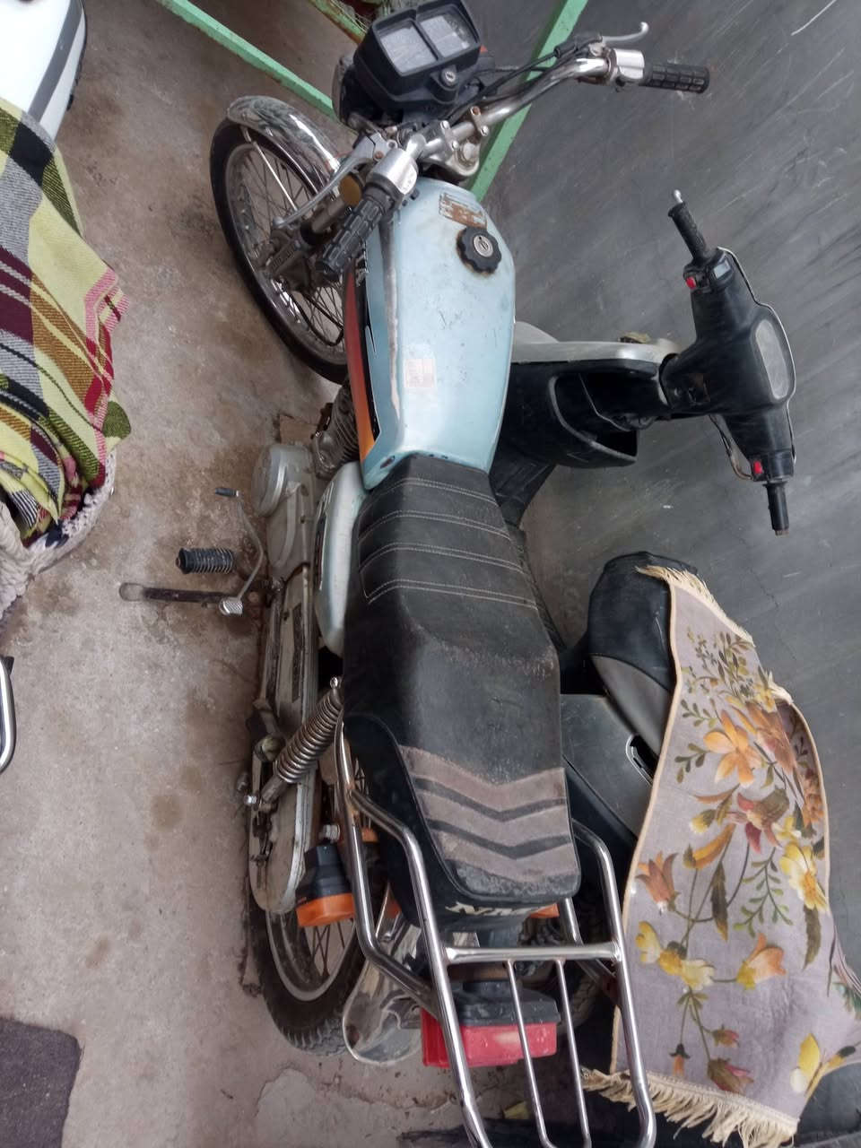 السلام عليكم ماطور للبيع شوفت عيونكم عوزه ترتيب والمكينه بيهه خيط بخار قليل مديل 2016 اوراق كامله مكاني كربلاء قرب فندق البارون السعر 450الف وبيهه مجال للشراي ***********
