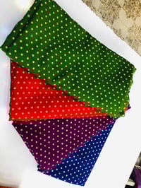 كشمير ايطالي • قماش مطاطي • حجز خياطه