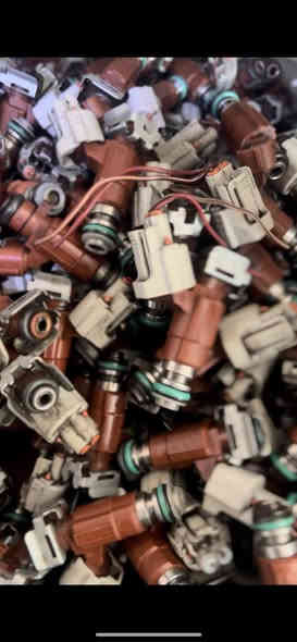 فقط جوملة نوزل نيسان سني سعر 5500 دينار تغم توصيل كول محافذاد *********** ——***********
