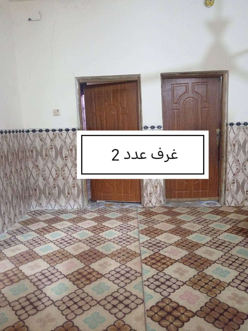 200 متر واجهة 10 ونزال 20 غرفتين صالة طول 9 متر استقبال كراج سيارة صيحات خارجية وداخلية محل موجود الشارع عرض 15 متر موقع ممتاز ارتفاع ممتاز زائد تبليط مجاري موبايل *********** واتساب
