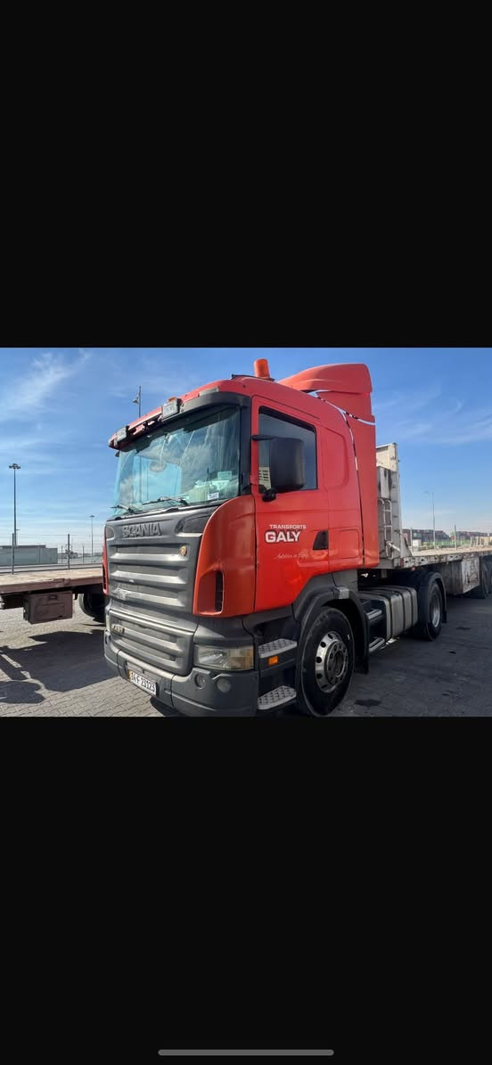 السلام عليكم سيارة للبيع سكانيه موديل 2006 رقم بصره حجم (420)انجكسن كير كوبرة 900 سيارة مكفوله عده باب السكن بي شويه صبغ الباقي كفاله للاستفسار *********** مكان السياره بصره اني مكلف بل نشر
