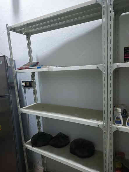 رفوف حديديه للبيع
*********** اتصل
