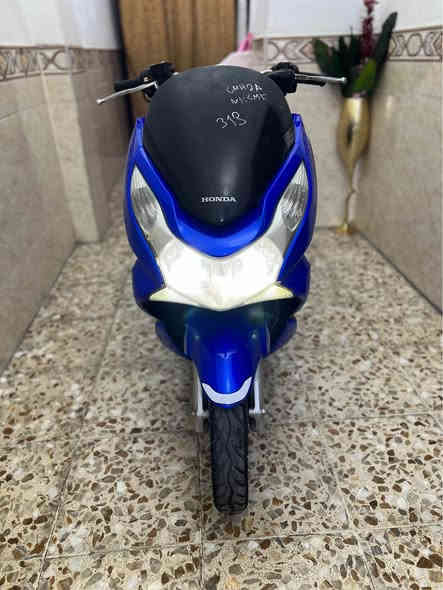 دراجه سكنس فحل لد ياباني جديده مال رمبه نوزل خطين قبق نفخ ستان كهربائي مكينه ناعمه كفرات اصليه دراجه تتعب دكول جديده مكفوله اي نقص مابيها السعر مليون 200 الف العنوان بغداد الكرخ الرقم *********** بغداد
