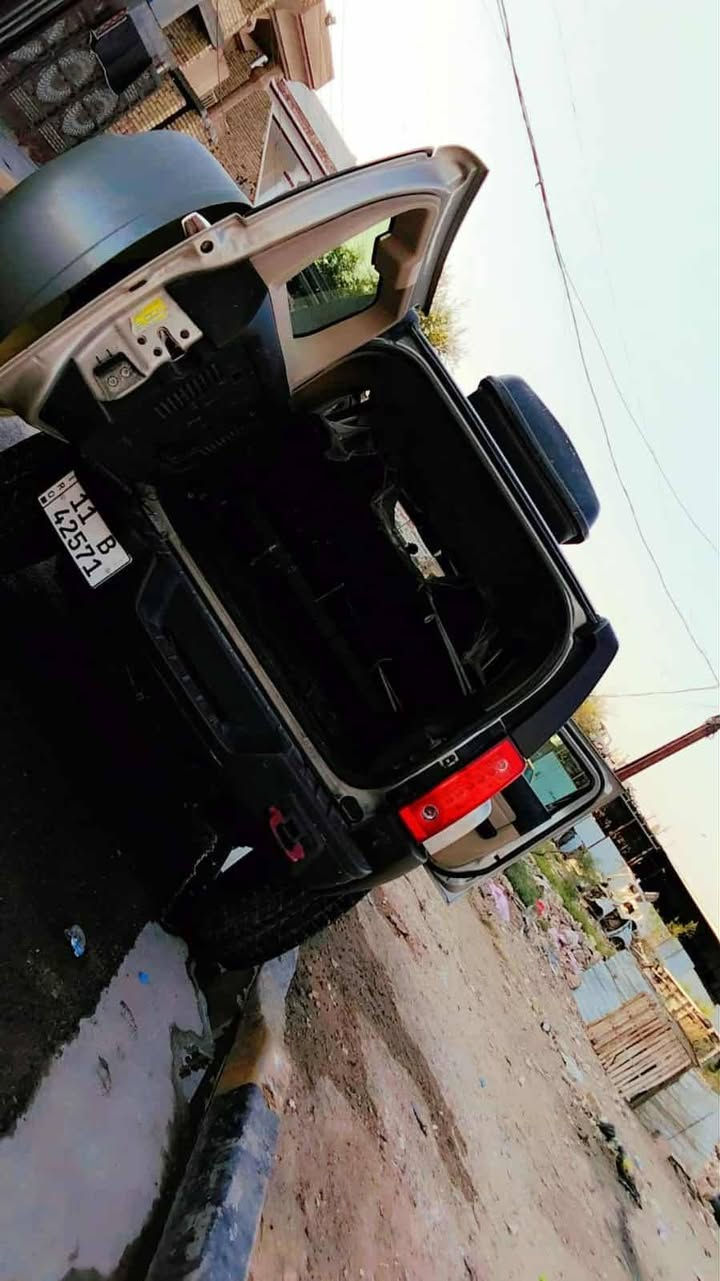 السلام عليكم مكلف بالنشر  همر H3 رقم بغداد باسمي سيارة حلوة وجاهزه
هذا رقم صاحبها ‏‪0770 635 3199‬‏
