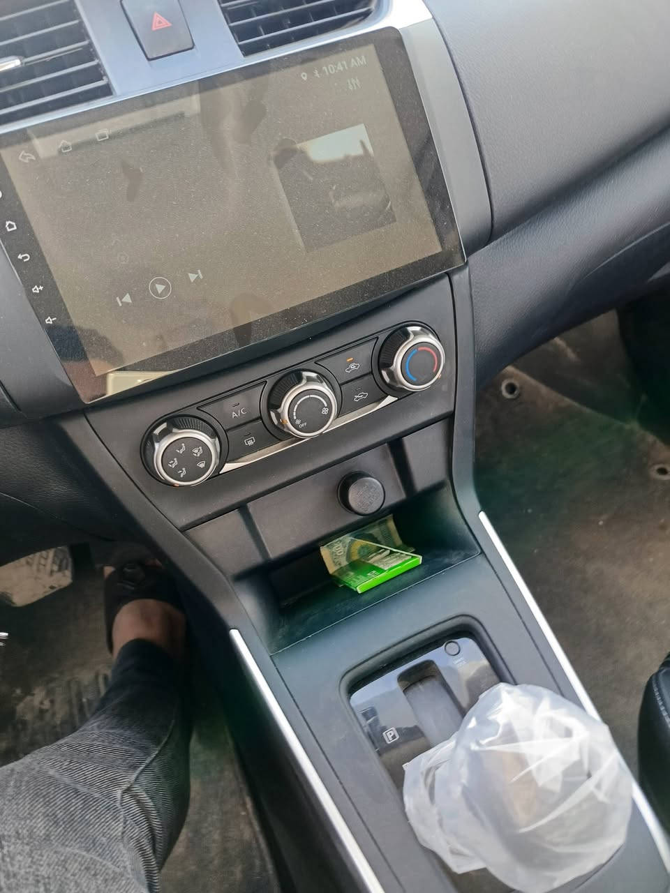 السلام عليكم 

نيسان سنترا موديل 2025

ماشيه 11  

موصفات 
شاشه 
كامره
ويل كب حجم 16
مانع انزلاق
مكينه 1600
تبريد خلفي
يدات نيكل
مري كهرباء 
Eco
لايت مطور 
128$
مكان بابل المركز
 ***********
