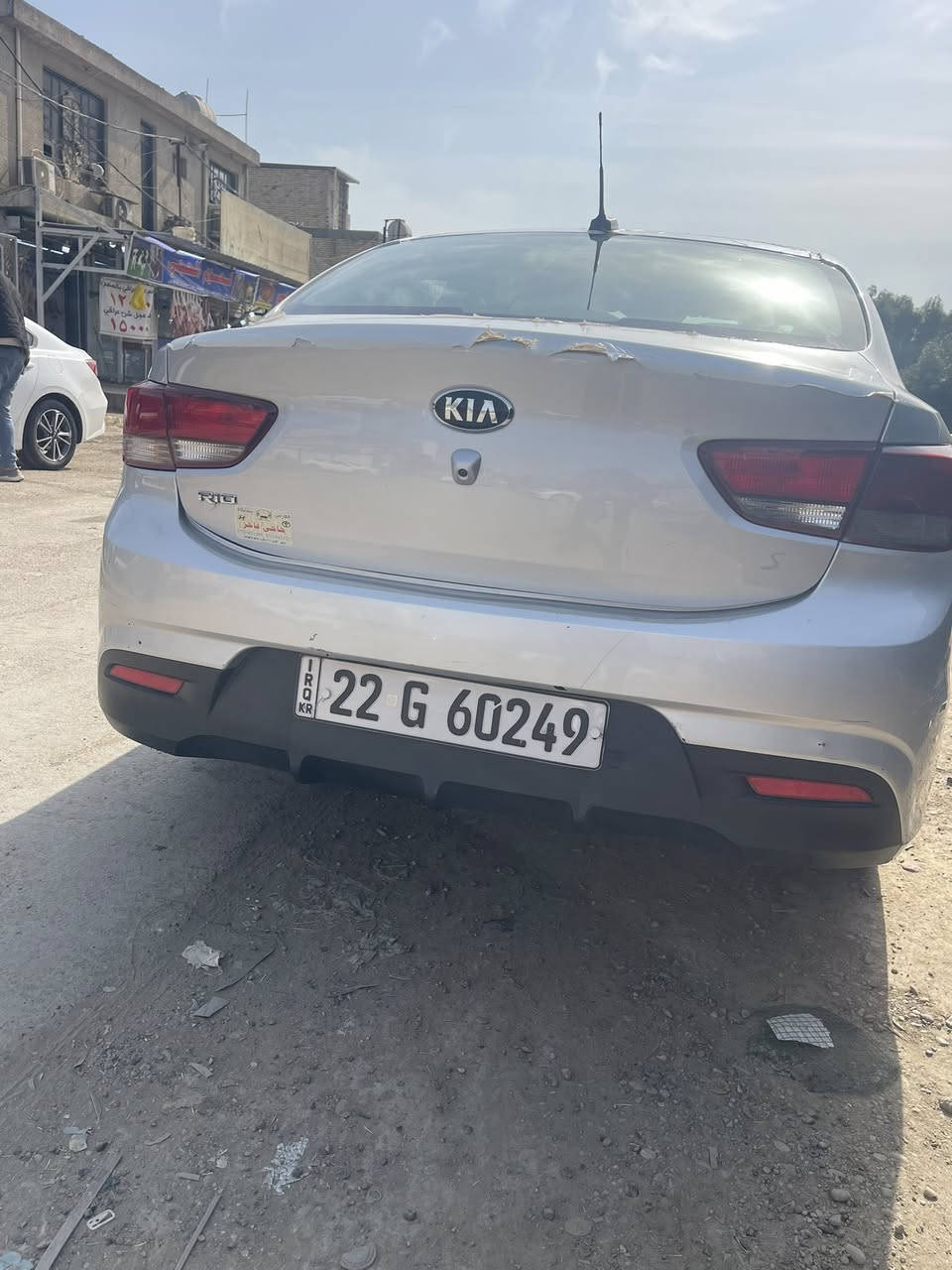 السلام عليكم                                                                         كيا ريو للبيع 2020 رقم اربيل هزة فحص سنويه باسمي تحويل مباشر مكينه دوش المرغوب  بيها الباب الخلف السايق صبغ وحادث امريكا جاملغ خلفي عكس السايق اليمنه بجم كبس ماشيه 45 الف تخم تاير جديد 
السعر 117 بيها مجال
مكاني بغداد الدورة
للاستفسار اكثر ***********
