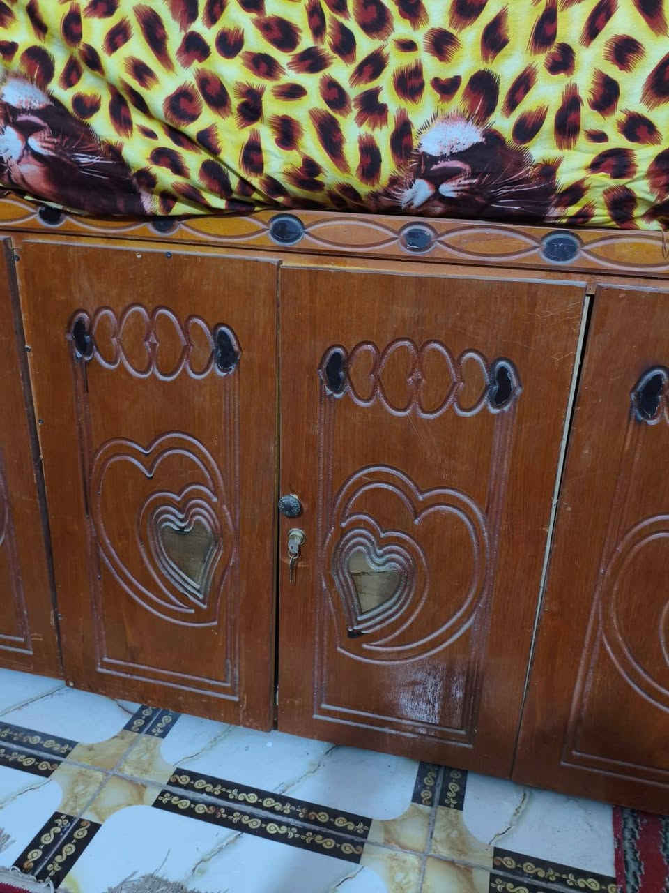 بوفيه ام 6 للبيع .


**إذا كنت صاحب هذا الإعلان وتريد حذفه لأي سبب، رجاءا أرسل رسالة إلى الدعم الفني**