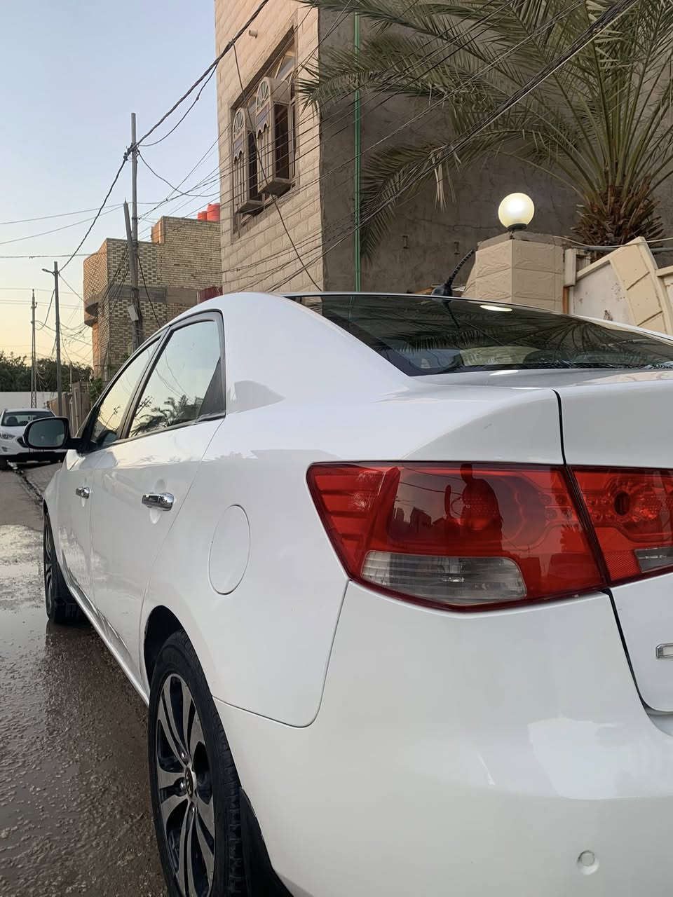 السلام عليكم
كيا سيراتو 2012 مكينه 1600
رقم اربيل الجديد سنويه لل 2031
بيها قطع صبغ ابيع حزام والباقي مكفول كير مكينه مكفولات 
مواصفاتها اشاير بالمري ومري شفط وتحكم ستيرن مكلف بلنشر مكانها نجف كوفه سعرها 87 وبيها مجال مكلف بلنشر للتواصل ***********
