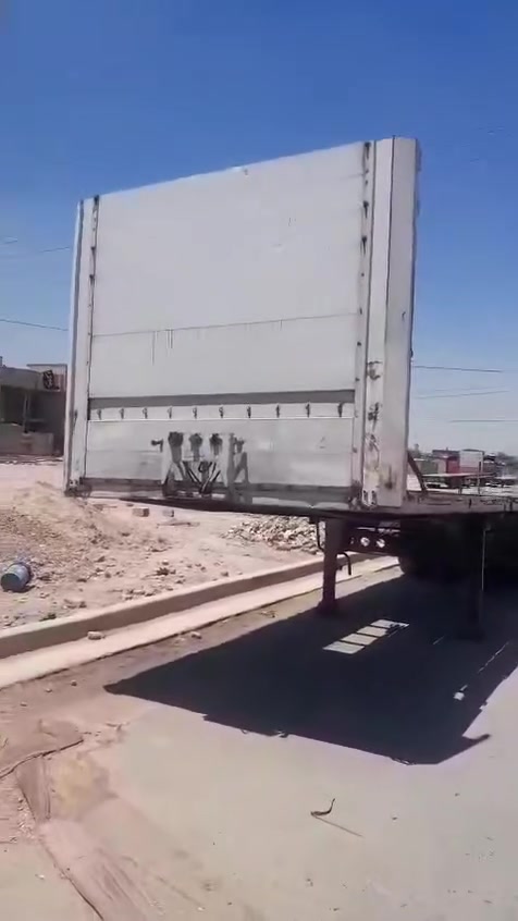 السلام عليكم عربانه وربيه ١٣/٦٠ دنكير بيبي لحديث
عربانه نظيفه خير من الله كبل لشغل لسعر ٤٠ 
*********** مكانه بغداد

