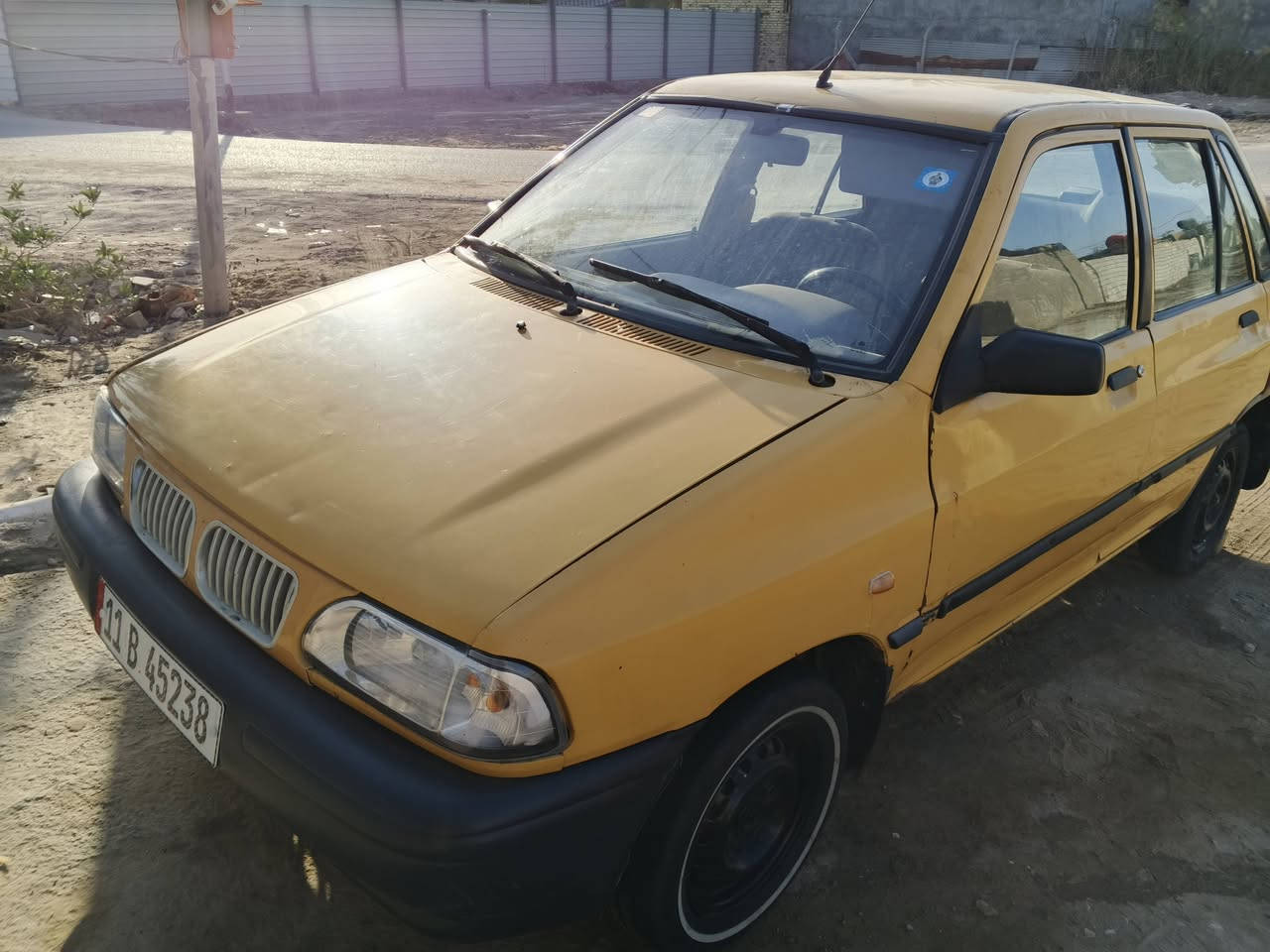 السلام عليكم سايبه 2012سياره نظيفه وجهازه رقم بغداد دولي مصفره هيئة وغرمات باسمي تحويل ثاني يوم السعر25وبيها مجال حك الجيه الاستفسار الاتصال على الرقم ***********مكان السياره ديوانيه طريق السنيه
