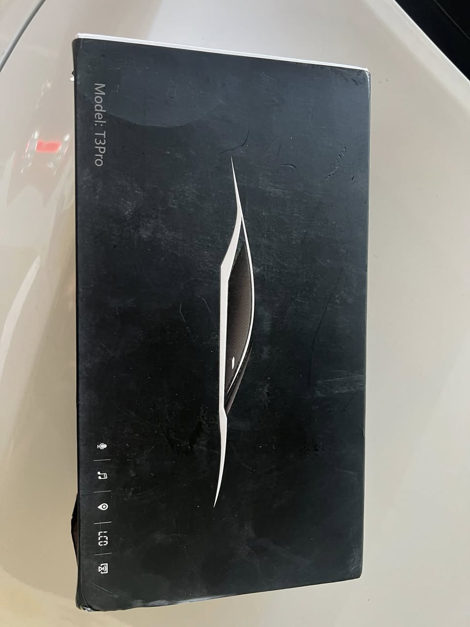 شاشه تيسلا  للبيع الهاتف *********** السعر 110
