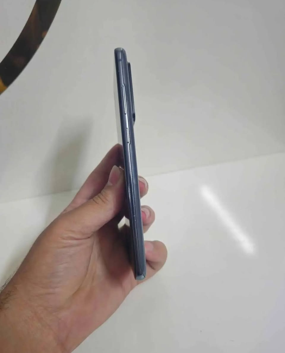 سامسونك S20 الترا
 شرق اوسط دبل شريحه ذاكره 128 رام 12 نضافه فول كلش نضيف بدون ملحقات اكرر بدون ملحقات للبيع  مكاني بغداد شراي طب خاص تعاليق ماجاوب لشراي يجي خاص بغداد, العراق


**إذا كنت صاحب هذا الإعلان وتريد حذفه لأي سبب، رجاءا أرسل رسالة إلى الدعم الفني**