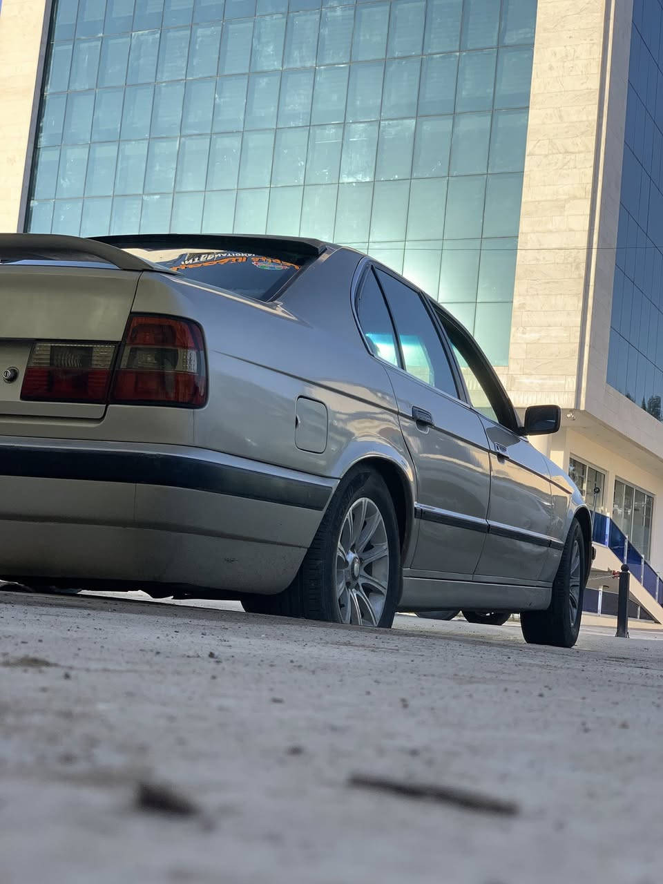 للبيع او مراوس ابفكترى
بي ام 525كير توماتيك 
كير ومحرك شرط
مكينه فل سياره بدون ضرر صبغ جماليه فقط
اربع تواير جدد لايت زينون واسوارات
السعر 48 وبيها مجال 
***********
