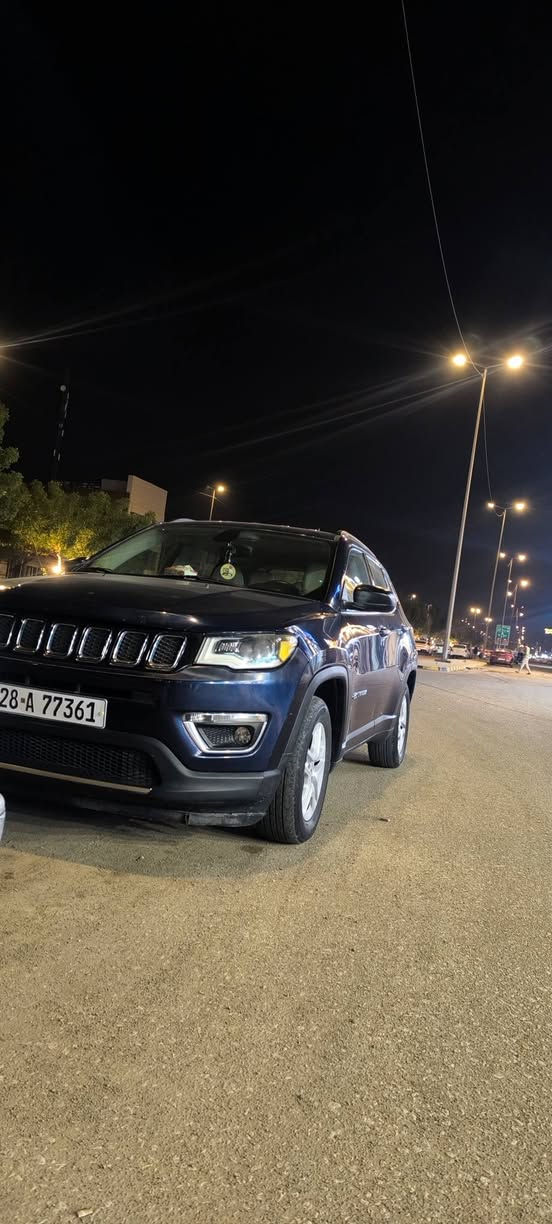 جيب كومباس موديل 2018 
المواصفات المعروفه بدون فتحه 
3 قطع 
ماشيه 90 الف 
المكان النجف 
السعر 122$ 
السياره في حاله جيده 
***********
