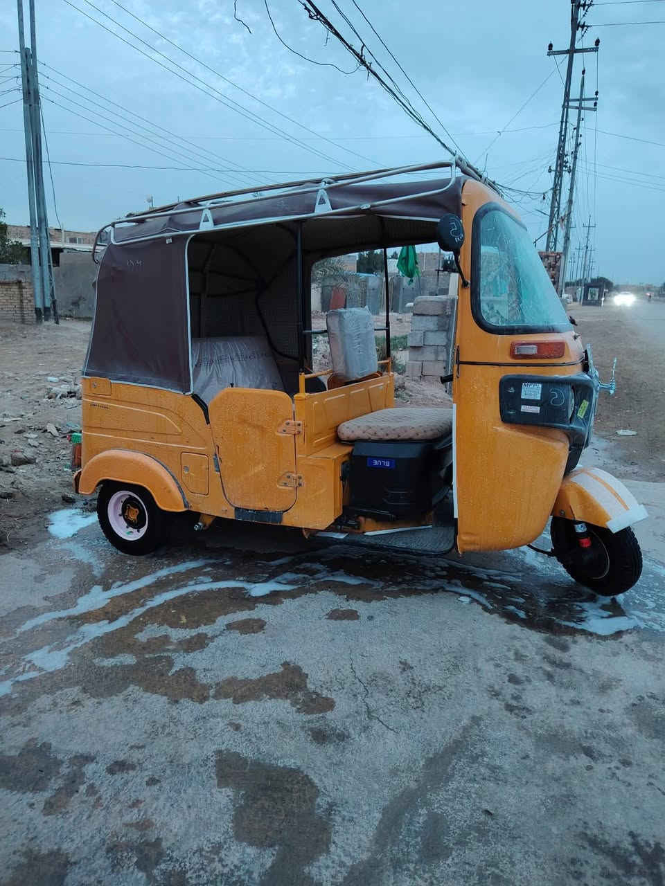 السلام عليكم تكتك موديل 22شهر 9 رقم كفاله بيه طكه بل الغد كد شبر الباقي كفاله مكينه  وكشررقم واسط سنويه الوحات انكليزي تحويل ثاني يوم مكان كو ت ***********
