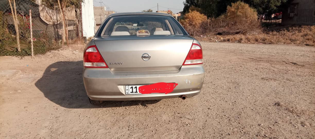 السلام عليكم ورحمة الله وبركاته 
نيسان سني وارد كوري 
2011 بغداد انگليزي السيارة بأسمي
مكينة 1800
تبريد تدفئة شغال كهربائيات كله شغالة تخم تاير 
باتري جديد راديتر قوايش واتر بم البارحة مبدلهن جدد 
السيارة مابيه قطرة صبغ ولا ضربة 
اكو ملاحظات مأشرهن بالصور فقط 
السعر 105  وبيه مجال قليل 
***********
