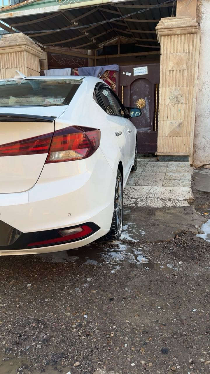 السلام عليكم النترا 2020
رقم بغداد مكينة 2000 دوش 
الاستفسار اكثر اتصل ***********
