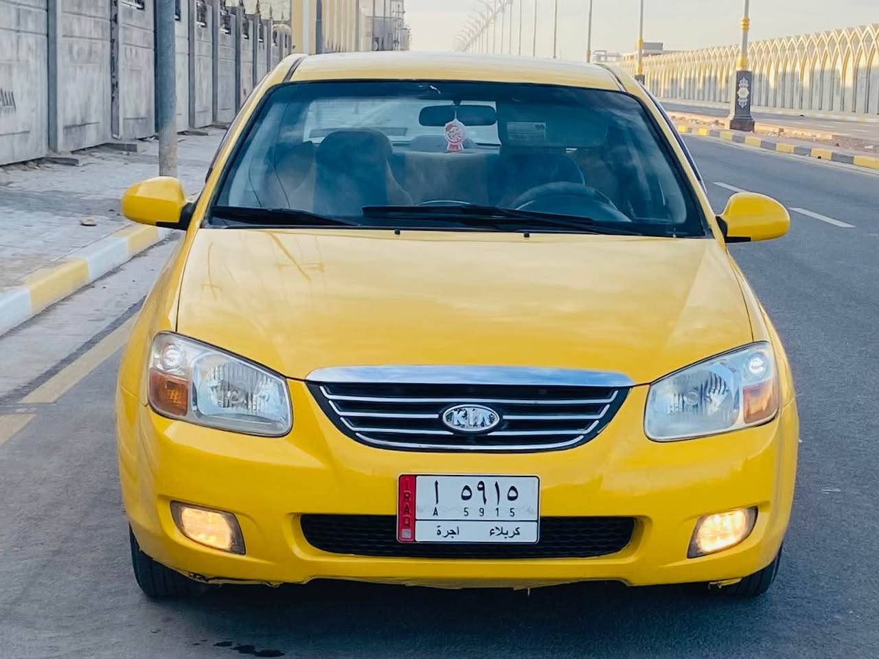 السلام عليكم للبيع كيا سبكترا مديل 2009 وارد امريكي حادثه جاملغ امامي فقط والباقي مكفول موصفات شاشه كامره مكينه 2000 دوش سنويه لغاية 28 مصفره هيه وغرمات السياره جديده حيل وجاهزه واي نقص مابيه كير مكينه مكفولات حداديه تخم تاير تبريد ثلج السعر 83 لاستفسار اكثر لاتصال على الرقم *********** مكان السيارة كربلاء مكلف بل نشر كربلاء, العراق
