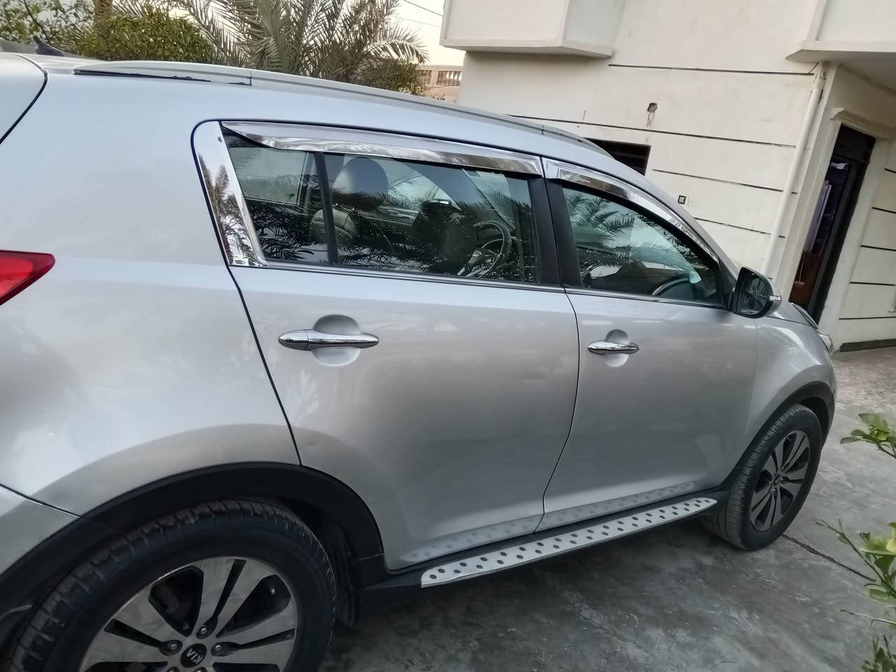 سبورتج 2011خليجي فول مواصفات السونارمرفق معه الصور السعر130بيهامجال العنوان بغدادالراشديه رقم صاحب السياره ***********
