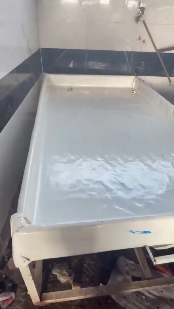 اخوان حوض مال سمج للبيع 
مع غطاس 3 انج حجم كبير *********** 📞
