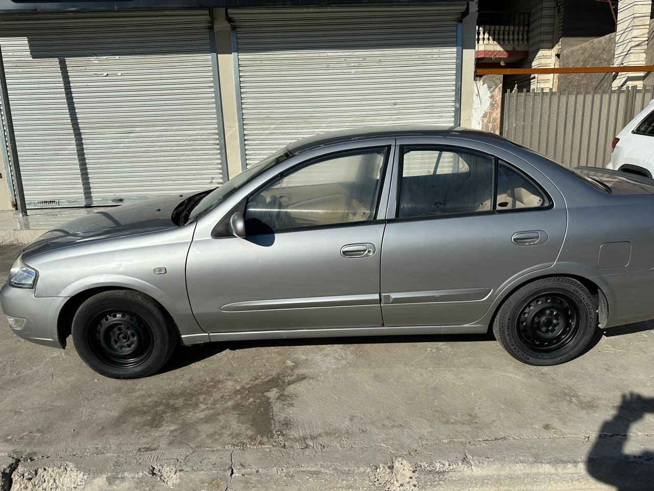 السلام عليكم نيسان سني موديل ٢٠٠٨ لون رصاصي  مكفولة من صبغ السعر ٩٠ ورقةللاتصال ***********
