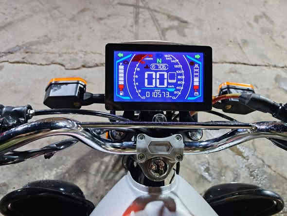 ايراني 2025 دراجه كفاله من تاير للتاير
دراجه ضاغطه  و زنجيل المرغوب مو جواكيج 
مكاني بغداد 
السعر 875 
واتساب ***********
