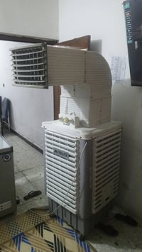 مبرده ام الخرطوم حجم 50 مستخدمه نضيفه كلش سعره 200 وبيه مجال 077055121...