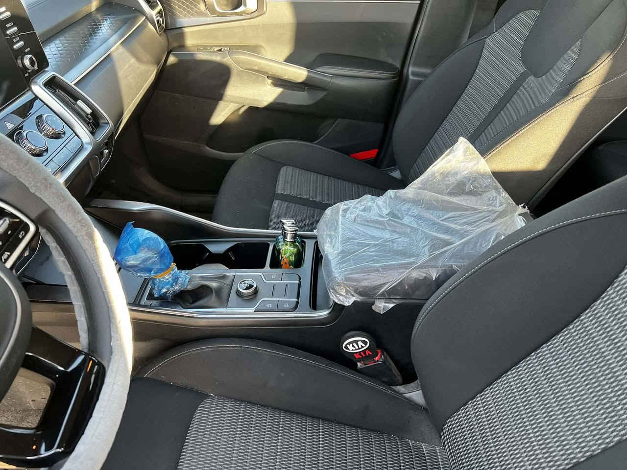 سورنتو موديل 2022
سورنتو موديل 2022
مكينه2500 تنفس طبيعي
فور ويل 
7 راكب
حساس امامي خلفي
شاشه
تحديد مسار
مانع انزلاق
اربعه انظمه قياده
اشاره بالمري
قياده ذاتيه وتوقف عند الاقتراب
رقم السياره اربيل باسمي 
الضرر ايرباك البرده فقط سياره كلين من اي حادث او صبغ او تبديل 
والضرر موضح بالصوره
الاتصال على هذا الرقم ***********
