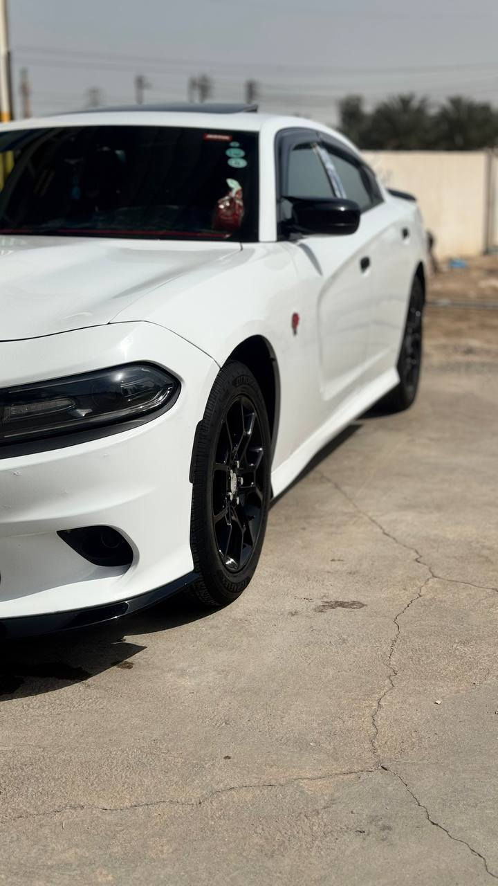 سلام عليكم للبيع  جارجر موديل 16 فول مواصفات اي ستفسار ع هذه رقم ***********
