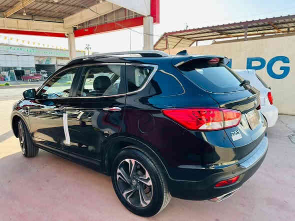 2019 كفاله عامه شركه مكفوله جاهزه من كل شي سعر 110 ورقه قفل قفل وغرامه عليها تقطع من السعر 2700000 مكان السياره ارببل هاتف ***********
