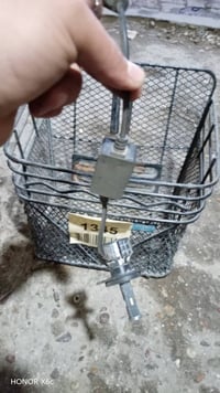 وبركاته غراض  مال بريز ببغاء للبيع للاستفسار الاتصال على الرقم 0770025...