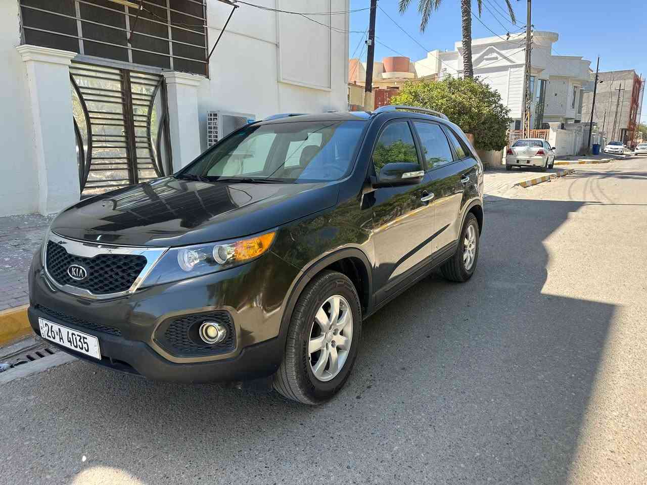 للبيع سعر مناسب جدا 
سورنتو 2011 امريكي صبغ بنيد فقط 
بدون دواخل شرط
والباقي كفاله محرك 6 سلندر
7 راكب جديده جدا بدون اي نقص
رقم ونسويه وهزه وفحص جدد 
السعر 128 وبيها مجال بسيط للشراي
سامراء ***********
