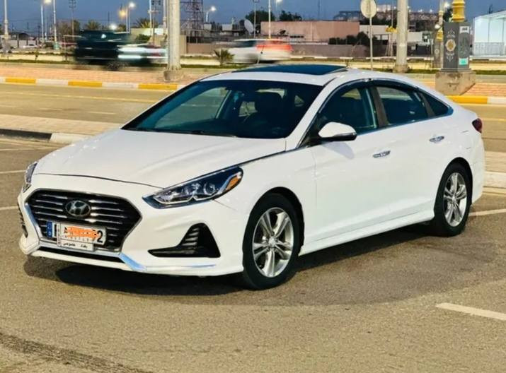 السلام عليكم سوناتا 2018 وارد أمريكي
السيارة بدون حادث
بيها صبغ بس البنيد
ماعده البنيد السيارة كفاله عامه من الصبغ
بدون الضرر
مواصفاتها مكينة 2400
فتحة سقف
 بصمة
جلد
تبريد قطعتين
رادارات امامي وخلفي
شاشة جبيرة
كامرة دوارة
رقم بغداد
السيارة نضيفة كل نقص مابيها كير ومكينة وحدادية وتبريد وتخم تاير كفاله عامه
المكان كربلاء
السعر 138
***********
*********** كربلاء, العراق
