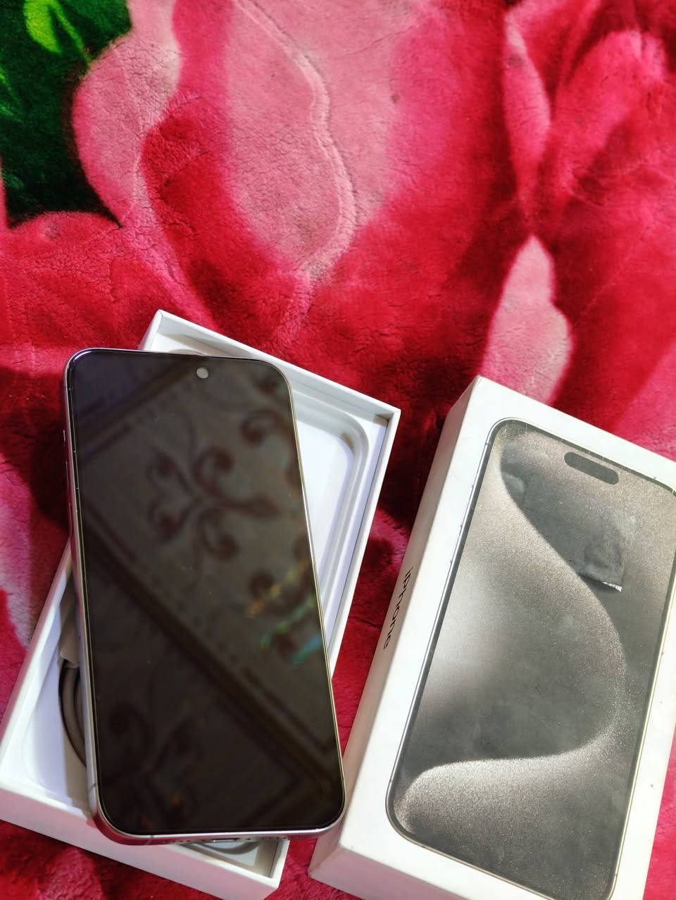 15برو ماكس
ذاكرته 256 
بطاريته 100% 
نضافته 100% 
مشحون 90مره فقط
مستخدم قليل كلش 
بعده بلضمان 
السعر 1150الف وبي مجال قليل
للبيع فقط 
مكاني ميسان حي العسكري يم المستوصف 
الاستفسار خاص وتدلل


**إذا كنت صاحب هذا الإعلان وتريد حذفه لأي سبب، رجاءا أرسل رسالة إلى الدعم الفني**