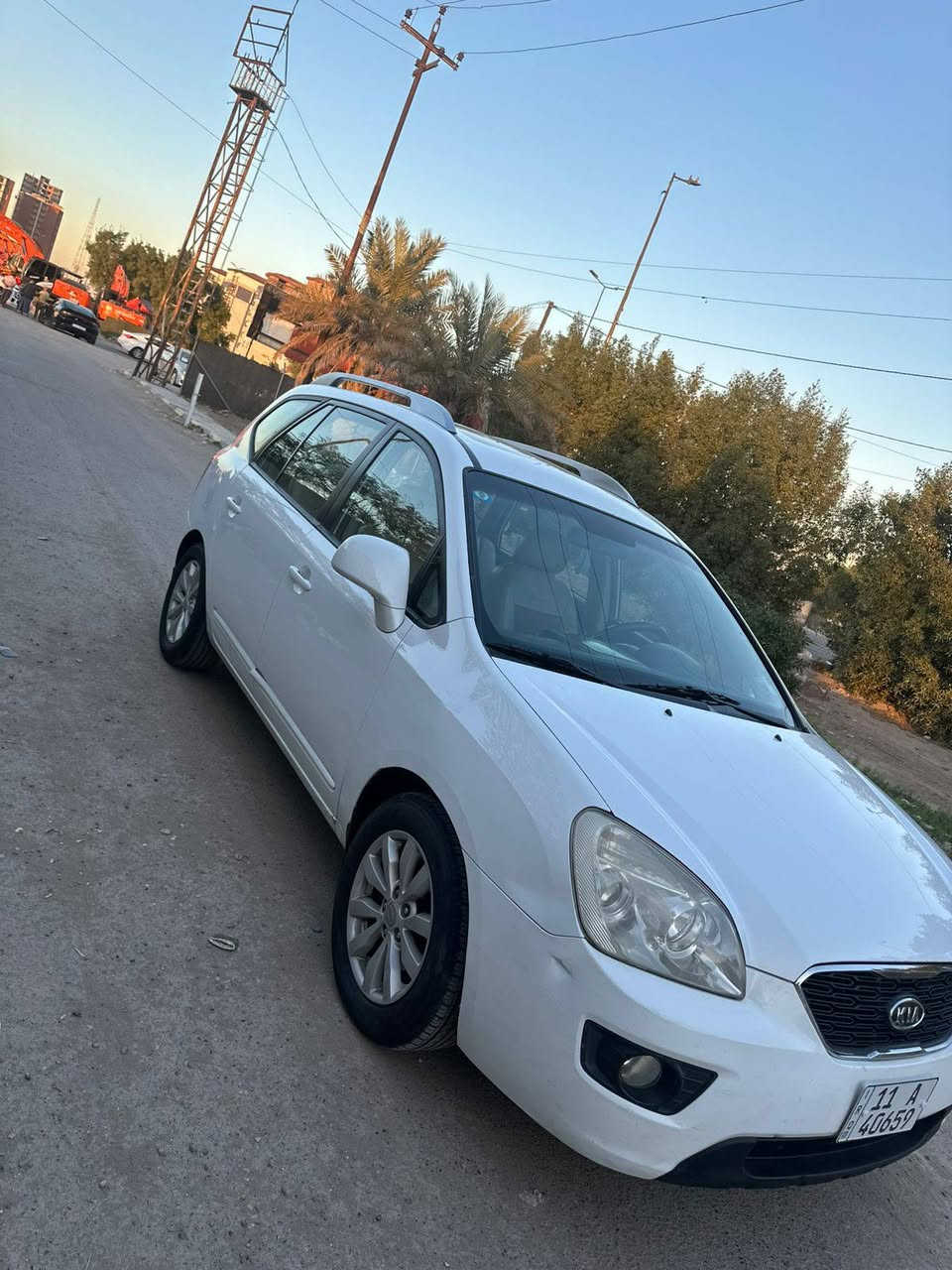 كيا كارنزا موديل 11 خليجي بسمي رقم بغداد انكليزي السيارة بدون صبغ فقط بارد و كارت بالبنيد كير مكينة حدادية خير من الله ماشية 186 تبريد قطعتين تحكمات ستيرن فتحة سقف مكان السيارة بغداد السعر 115 بيه مجال بسيط *********** بي واتساب بغداد, العراق
