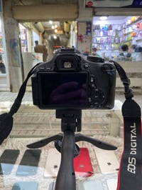 كانون D600 • عدسة 18-55 • کەلار