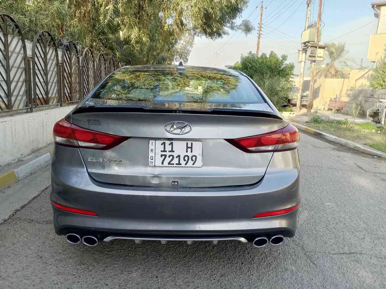 سلام عليكم 
النترا 2018 أمريكي حادثها موضح بالصور بالعراق نرش البنيد والجاملغ بدون دواخل ابيعلك 4قطع بدون دواخل  سياره جاهزه كير مكينه تبريد تخم تاير جديد شاده جاهزه مناقصها شي باسمي شخصيا السياره احلى من الصور تجي وتشوف بعينك بالعافيه عالياخذها
العنوان بغداد شهداء البياع 
السعر 116
***********
