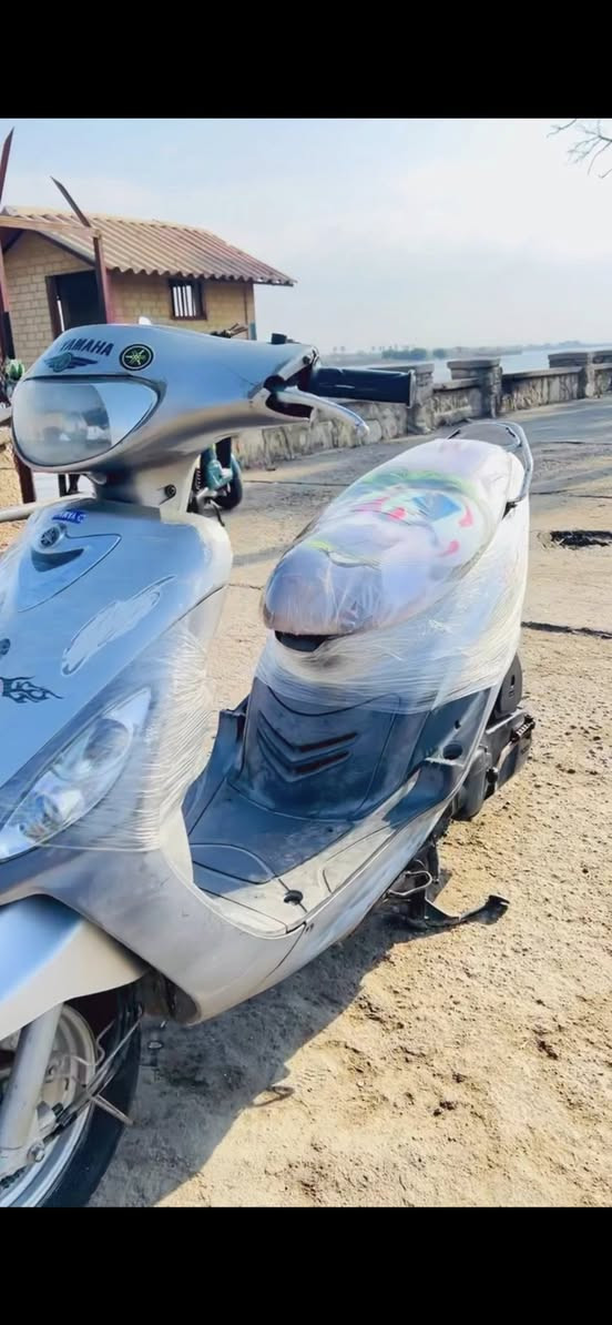 سلام عليكم دراجه ماكس قجمه حلوه ونضيفه ومرتبه  سعر ٨٥٠وبيها مجال قليل حك جيه مكان كرمة علي  رقم ***********
