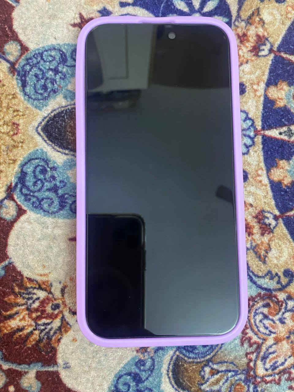 ايفون 15 برو ماكس 256 
ماستر شرق اسط
بطارية 85
الجهاز شخط مابي 
مبدل بس شاشه ونوعية جوة الاصليه
بغداد ***********
